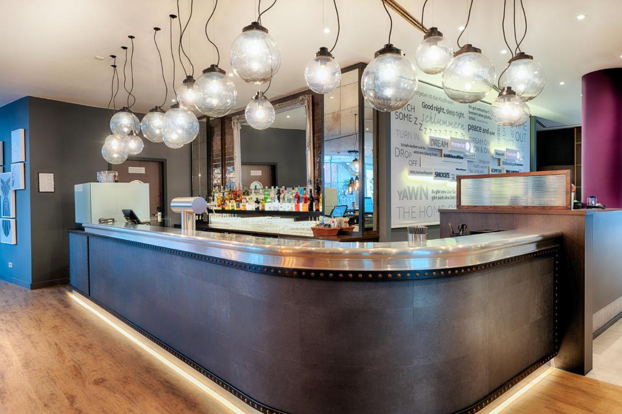 Premier Inn Stuttgart Bad Cannstatt Esterno foto
